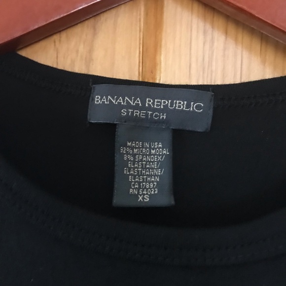 Banana Republic XS black stretch tee - Picture 2 of 4